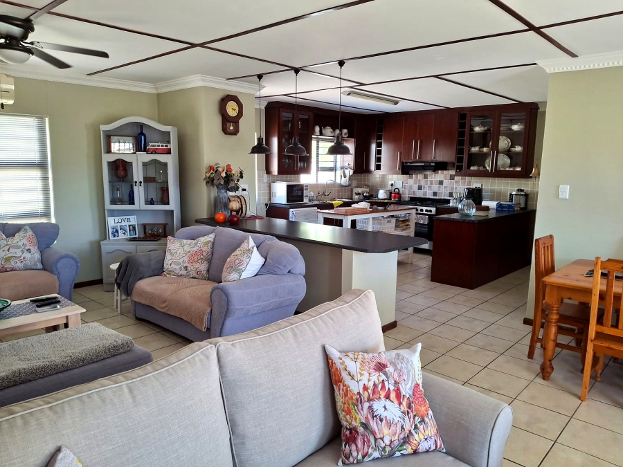 5 Bedroom Property for Sale in Country Club Western Cape